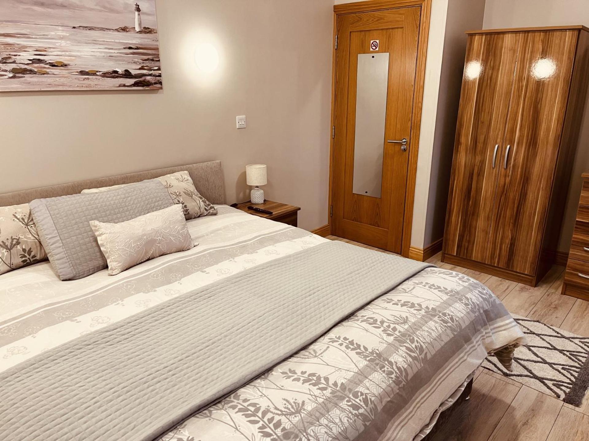Pebble Beach Holiday Home Ballinphull Екстериор снимка
